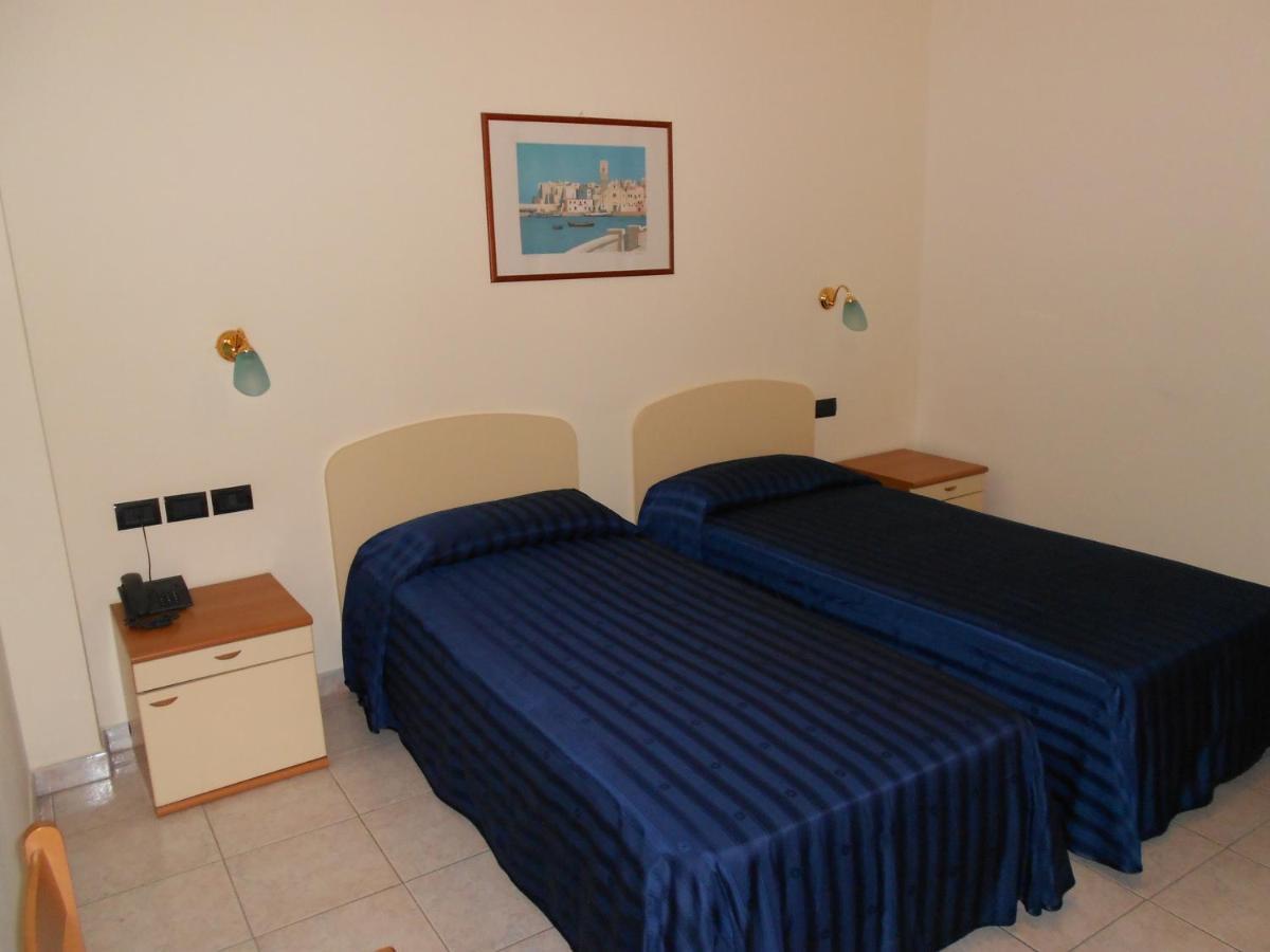 Hotel Santangelo Монте-Сант'Анджело Экстерьер фото